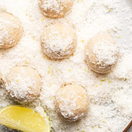 Mπάλες ενέργειας με λεμόνι: Ανοιξιάτικο και δροσερό σνακ για κάθε στιγμή!