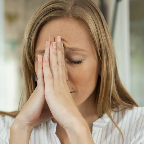 Είσαι υπερβολικά ευαίσθητη; Η έντονη ενσυναίσθηση μπορεί να αυξάνει το άγχος σου