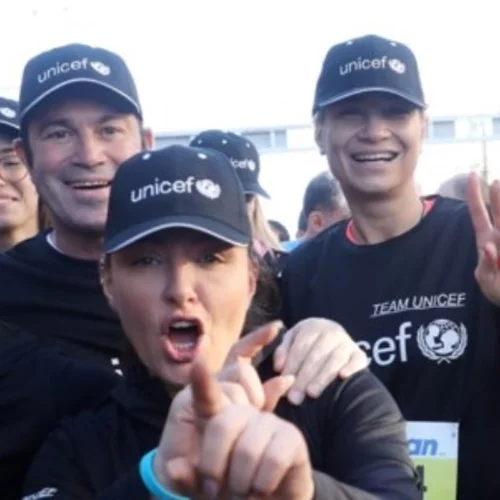 39ος Μαραθώνιος της Αθήνας: Οι επώνυμοι που έλαβαν μέρος - Από την Παπαρίζου μέχρι τον Φραγκούλη