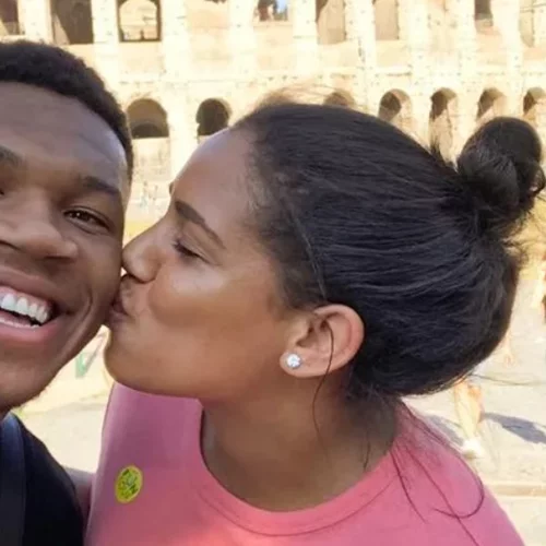 Mariah Antetokounmpo: "Γυμναζόμουν, έκανα υγιεινή διατροφή, έπινα μόνο νερό αλλά το νούμερο στη ζυγαριά δεν έπεφτε"