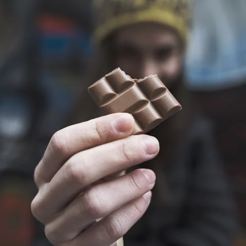 Πόση σοκολάτα πρέπει να τρως; (Ναι, υπάρχει ιδανική ποσότητα!)