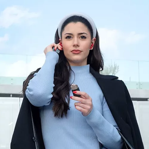 HUAWEI FreeBuds Lipstick: Τα ακουστικά που έδωσαν στον ήχο κομψότητα και πολυτέλεια