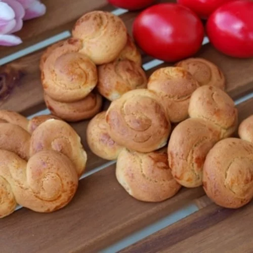 Πασχαλινά κουλουράκια με άρωμα τσουρεκιού - Εύκολα και πολύ τραγανά