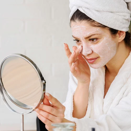 Σπιτική μάσκα προσώπου με ρύζι: Φτιάξε πανεύκολα την πιο viral κορεάτικη μάσκα