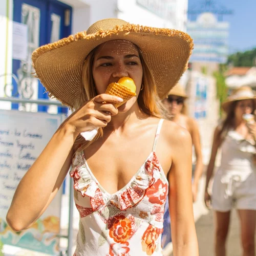 Παγωτό στο ρούχο: Διώξε τον λεκέ με 5 απλά βήματα