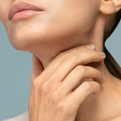 Υποθυρεοειδισμός και υπερθυρεοειδισμός: Τα συμπτώματα και η επίδραση στην υγεία μας