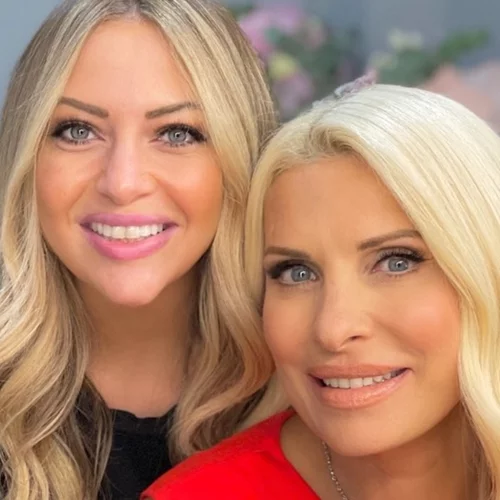 Κατερίνα Λούβαρη: Όσα θέλεις να ξέρεις για τα μαλλιά από τη hairstylist της Ελένης Μενεγάκη