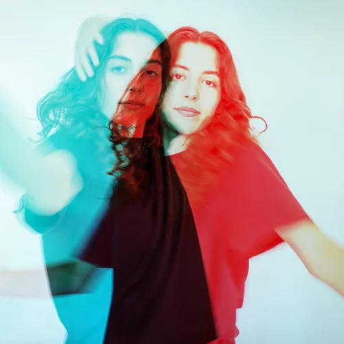 Το αγαπημένο χρώμα των "έξυπνων" ανθρώπων: Τι επιλέγουν και γιατί