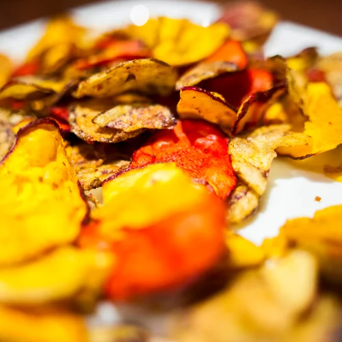 Ιδέες για vegan σνακ: 8 αλμυρές και γρήγορες επιλογές αν δεν τρως ζωικά προϊόντα