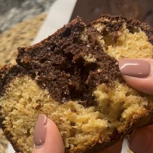 Συνταγή για κέικ με μέλι και ελαιόλαδο - Tόσο αφράτο και τόσο λαχταριστό!