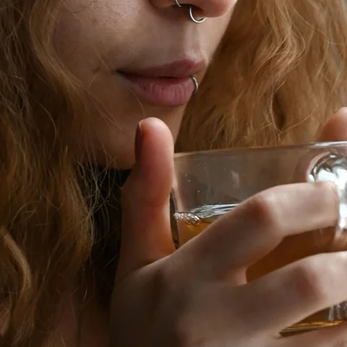 LDL χοληστερόλη: Το "αρχαίο" ρόφημα που μπορεί να την καταπολεμήσει