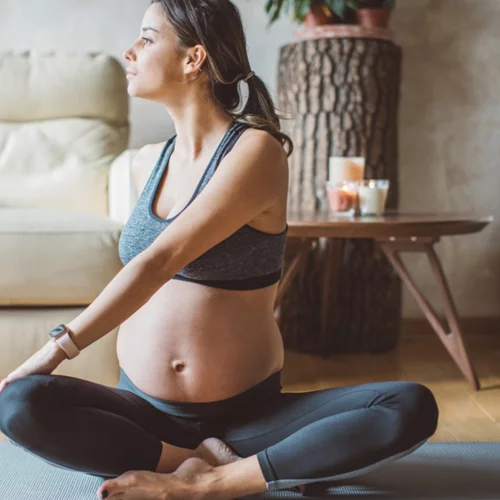 Δωρεάν μαθήματα Yoga για εγκύους στο ΜΗΤΕΡΑ