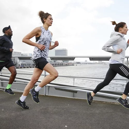 Τα νέα 3d printed παπούτσια της adidas μόλις άνοιξαν ένα νέο κεφάλαιο στα running shoes