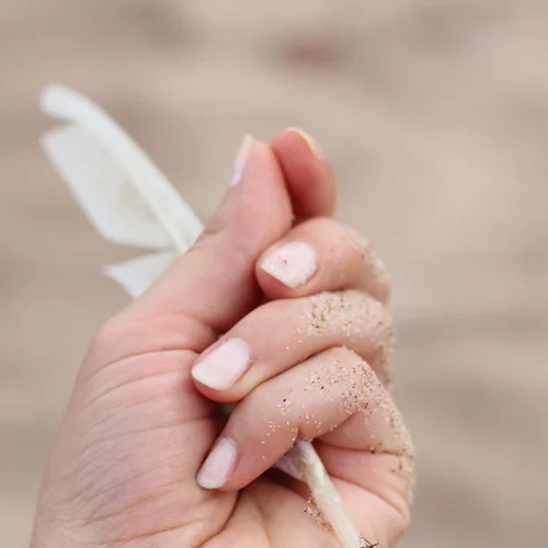 7 tips για δυνατά και υγιή νύχια