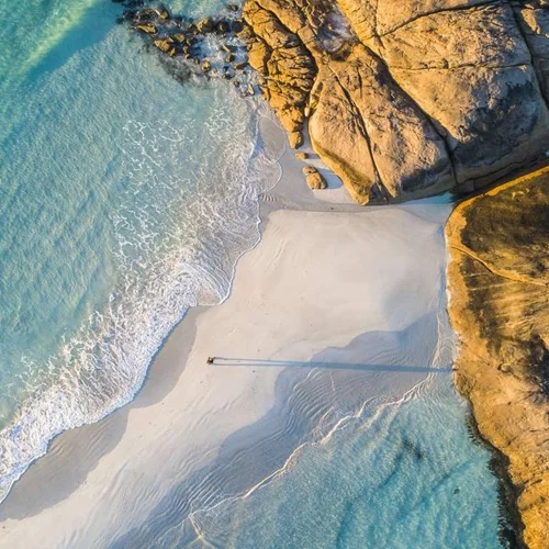 Οι 50 καλύτερες παραλίες του κόσμου για το 2025 – Ποιες βρίσκονται στην Ελλάδα