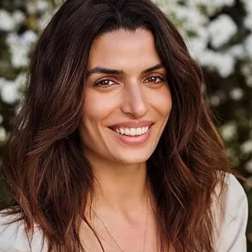 Τόνια Σωτηροπούλου: Το άκρως θηλυκό άρωμα που φορά εδώ και 20 χρόνια