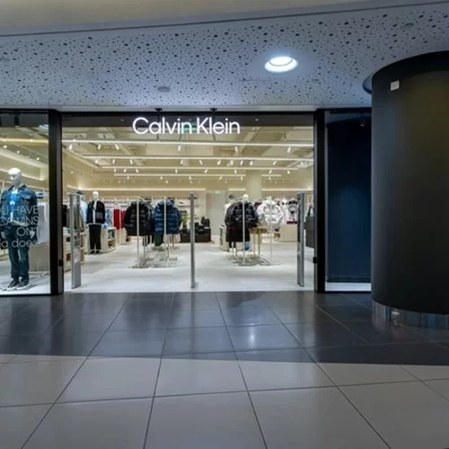 Η Calvin Klein ανοίγει το νέο LIfestyle κατάστημά της στο εμπορικό κέντρο River West