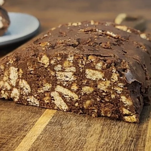 Σοκολατένιος κορμός με μόλις 3 υλικά και χωρίς ζάχαρη - Τέλεια συνταγή για το Πάσχα