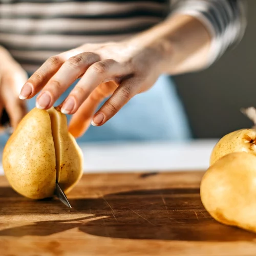 Πλαστική ή ξύλινη επιφάνεια κοπής τροφίμων;