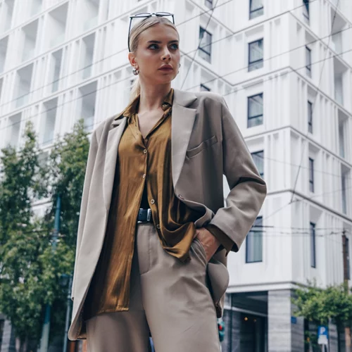 Το αγαπημένο Bazaar της Helmi επιστρέφει για να ανανεώσεις το στιλ σου με έκπτωση έως και 80%