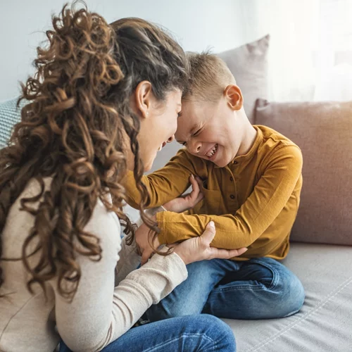 Πώς μαθαίνω στο παιδί μου να προστατεύει τα προσωπικά όρια του σώματός του;