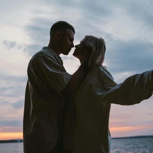 Αν είσαι Παρθένος, το Σάββατο είναι η βραδιά σου: Ποια είναι τα 4 ζώδια που θα ερωτευτούν του Αγίου Βαλεντίνου;