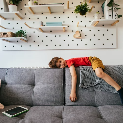 Αφήστε τα παιδιά σας να βαρεθούν