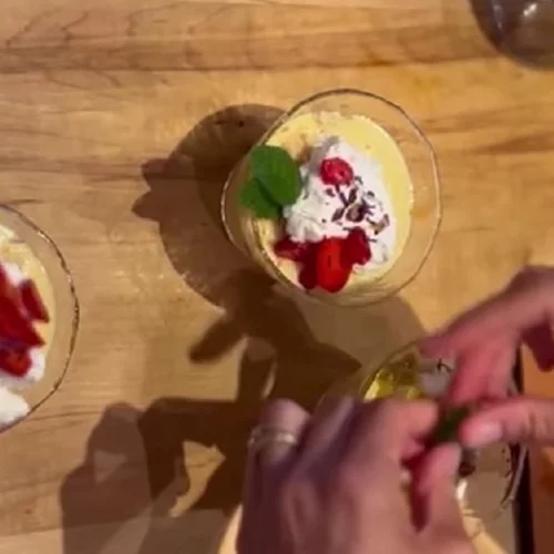 Το viral ελαφρύ γλυκό της Meghan Markle που έχει πάρει το όνομα της κόρης της, Lilibet