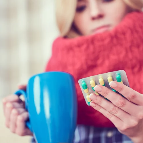 Οι 5 επικίνδυνοι συνδυασμοί τροφών και φαρμάκων που πρέπει να αποφεύγεις