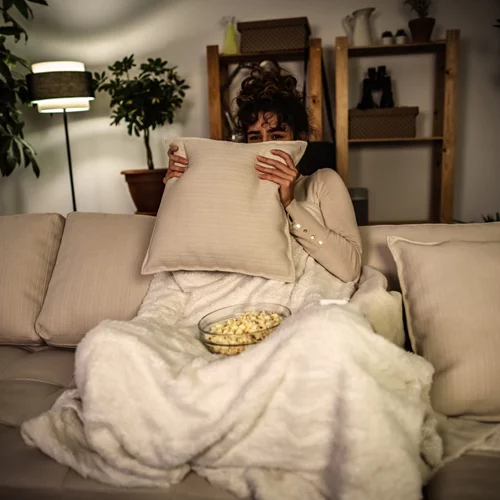 Πότε είδες την πρώτη σου ταινία τρόμου; Μάθε τι σημαίνει για εσένα αυτό μέχρι και σήμερα