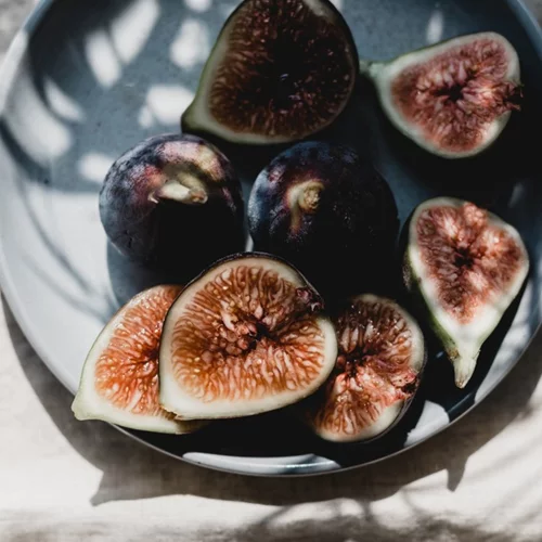 Τι τρώνε οι διατροφολόγοι το καλοκαίρι; Πάρε ιδέες από 10 ειδικούς