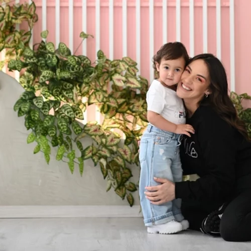 Ιφιγένεια Μπάκα: "Από μία μητέρα δεν θα ακούσεις ποτέ τη φράση ‘έκανα ό,τι μπορούσα’ γιατί μια μητέρα θα κάνει τα πάντα!"