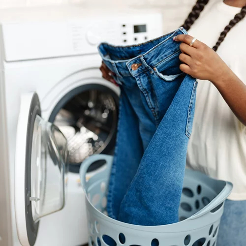 Κάθε πότε να πλένεις το τζιν σου - Τρόποι να διαρκούν περισσότερο σαν καινούρια