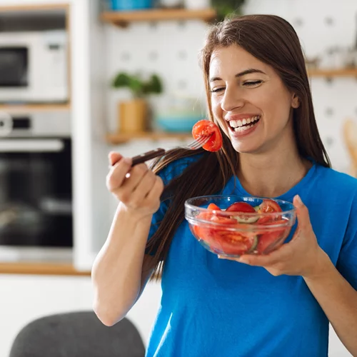 Το λαχανικό που σε κάνει να δείχνεις 10 χρόνια νεότερη