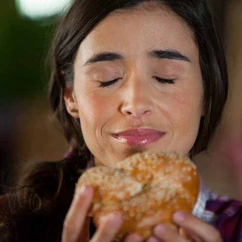 Αλτσχάιμερ: Το απλό "test όσφρησης" που μπορεί να εντοπίσει τα πρώτα συμπτώματα