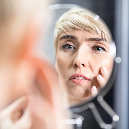 Τα Dos and Don'ts του μακιγιάζ της ώριμης επιδερμίδας