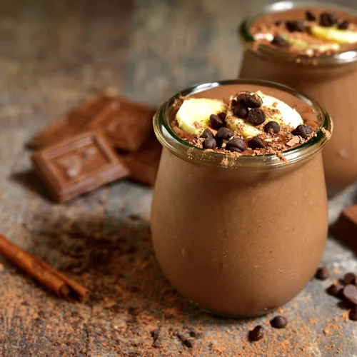 Το νόστιμο επιδόρπιο των 4 υλικών που σε βοηθάει να κοιμηθείς γρηγορότερα