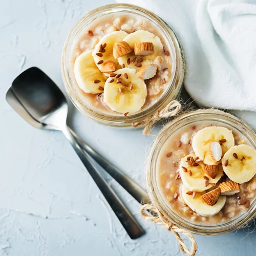 Βρώμη από το βράδυ με γεύση μπανόφι!