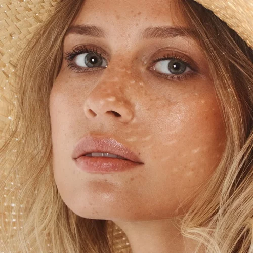 Πώς θα διατηρήσεις σταθερό το μακιγιάζ σου στον καύσωνα