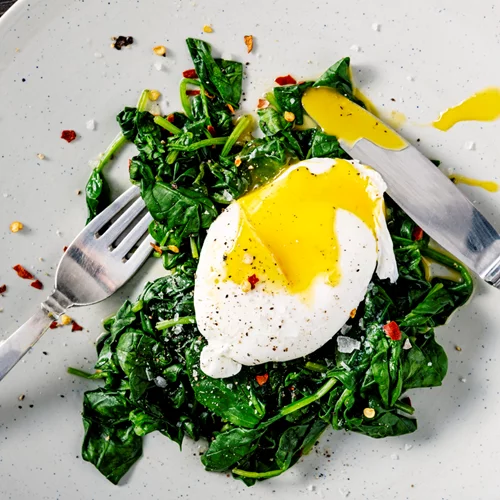 5 τροφές με τυροσίνη, φολικό οξύ και καλά λιπαρά που αυξάνουν τη δημιουργικότητά σου