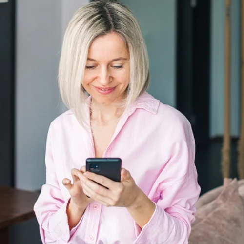 Είσαι 50+; Να περιμένεις SMS για το ραντεβού σου για ψηφιακή μαστογραφία