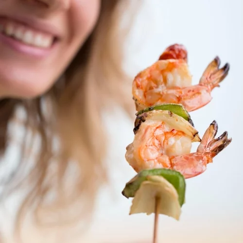 Πώς θα ξέρεις αν έχεις αλλεργία στα θαλασσινά; Και τι να κάνεις εάν όντως έχεις