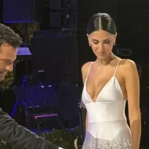 Παντρεύεσαι στον καύσωνα; Όλα τα tips για άψογο μακιγιάζ όπως της Αλεξάνδρας Νίκα