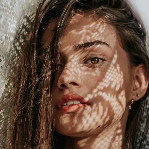 Ξύπνα με τέλεια επιδερμίδα: Τα καλύτερα beauty προϊόντα που δουλεύουν για σένα όλη νύχτα!