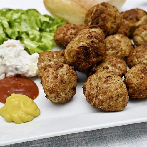 "Λιώνουν στο στόμα": Τα πιο αφράτα και γευστικά κεφτεδάκια κοτόπουλου που έχεις δοκιμάσει