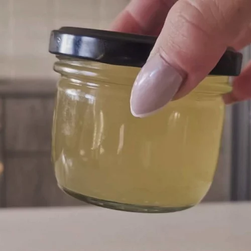 Φτιάξε σπιτικό σιρόπι κατά των ιώσεων - 100% φυσικό και μόνο με 4 υλικά!