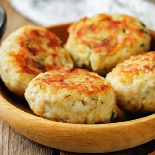 Αφράτα μπιφτέκια κοτόπουλου με βρώμη