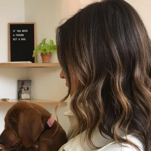 Dark Balayage: Η ιδανική τεχνική για να ανανεώσεις τα μαλλιά σου το φθινόπωρο