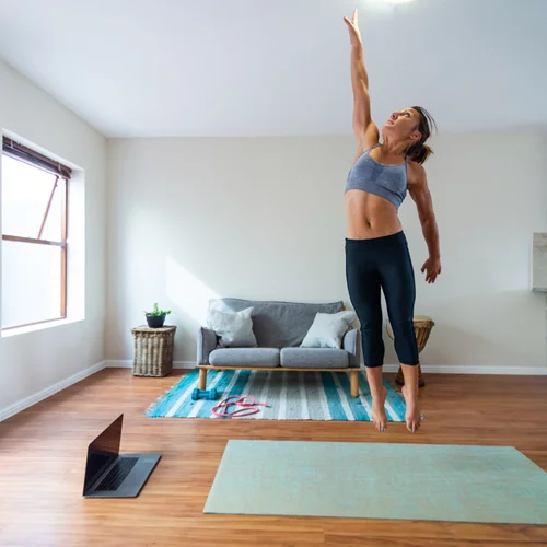 Πώς συνδέεται το ύψος με την υγεία; Μία έρευνα δίνει τεράστια σημασία σε κάθε χαμένο εκατοστό