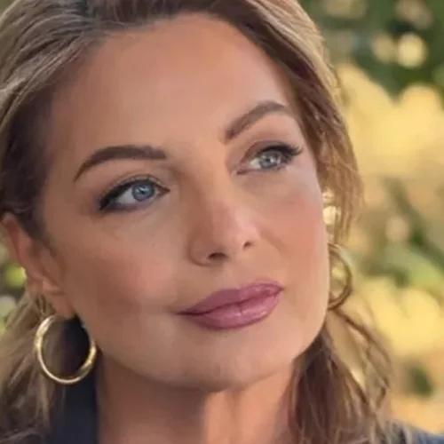 Άντζελα Γκερέκου: Έτσι πετυχαίνει εφέ λίφτινγκ στο βλέμμα της